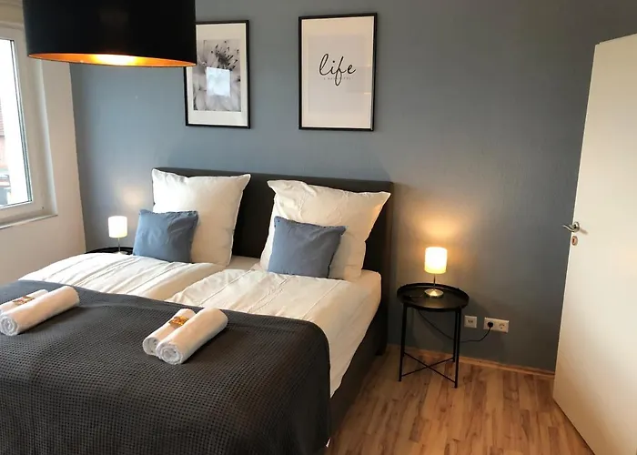 Lime Homes: Balkon, Kueche, Netflix *